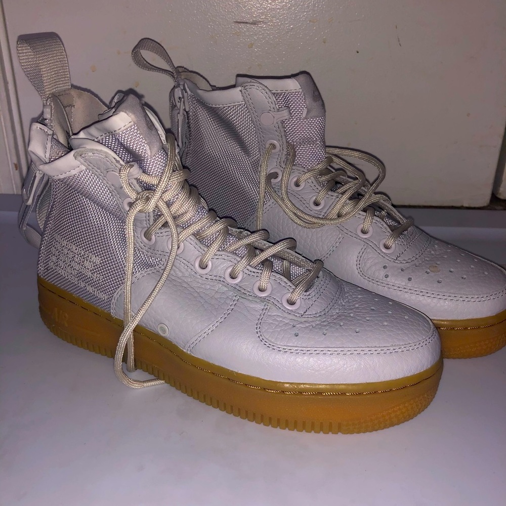 Nike shoes